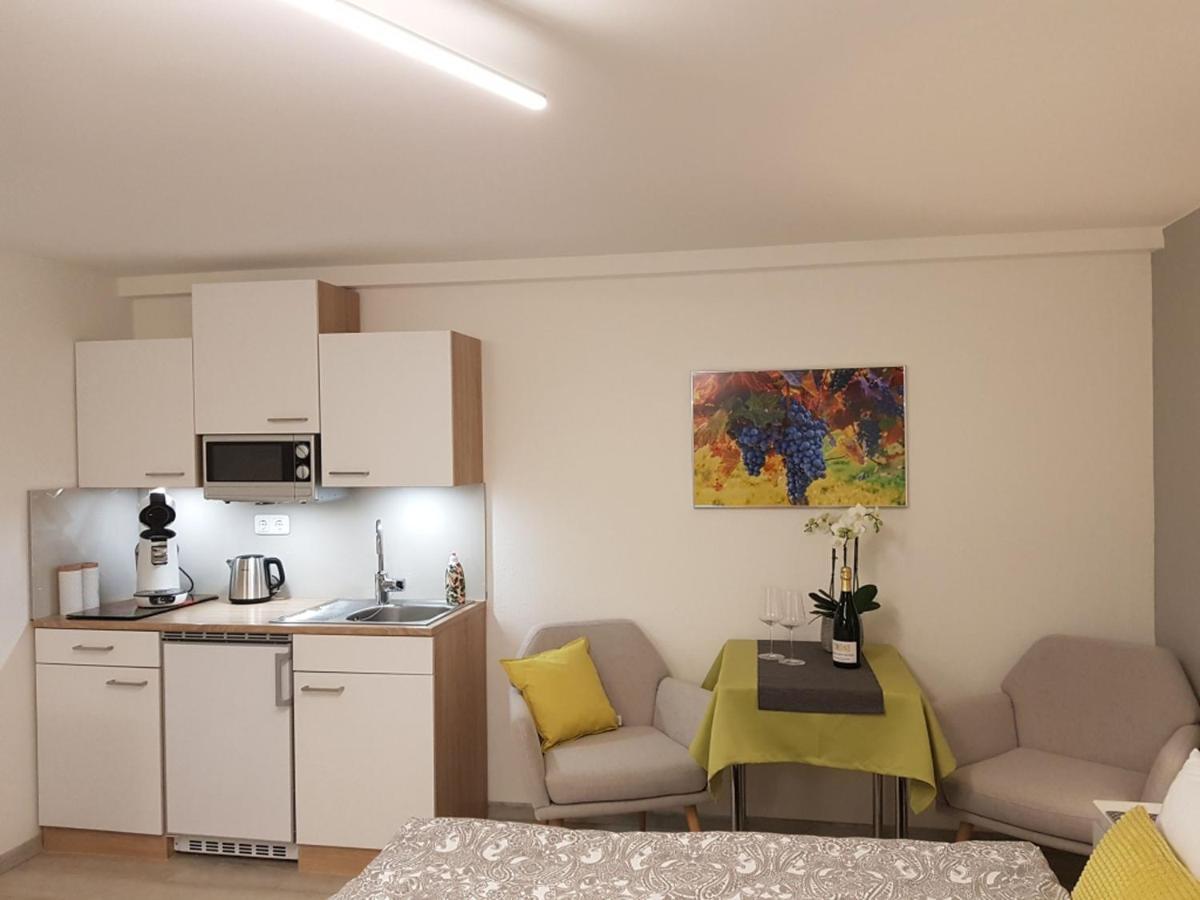 Gaestezimmer-Apartment Heidi Hoenl Buergstadt Esterno foto